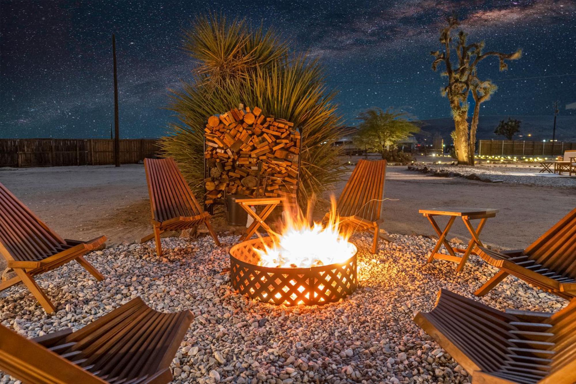Private Jt Cabin - Ev L2 Station, Hammocks, Fire Pit, Bbq, Bocce Ball, Cornhole Yucca Valley Esterno foto