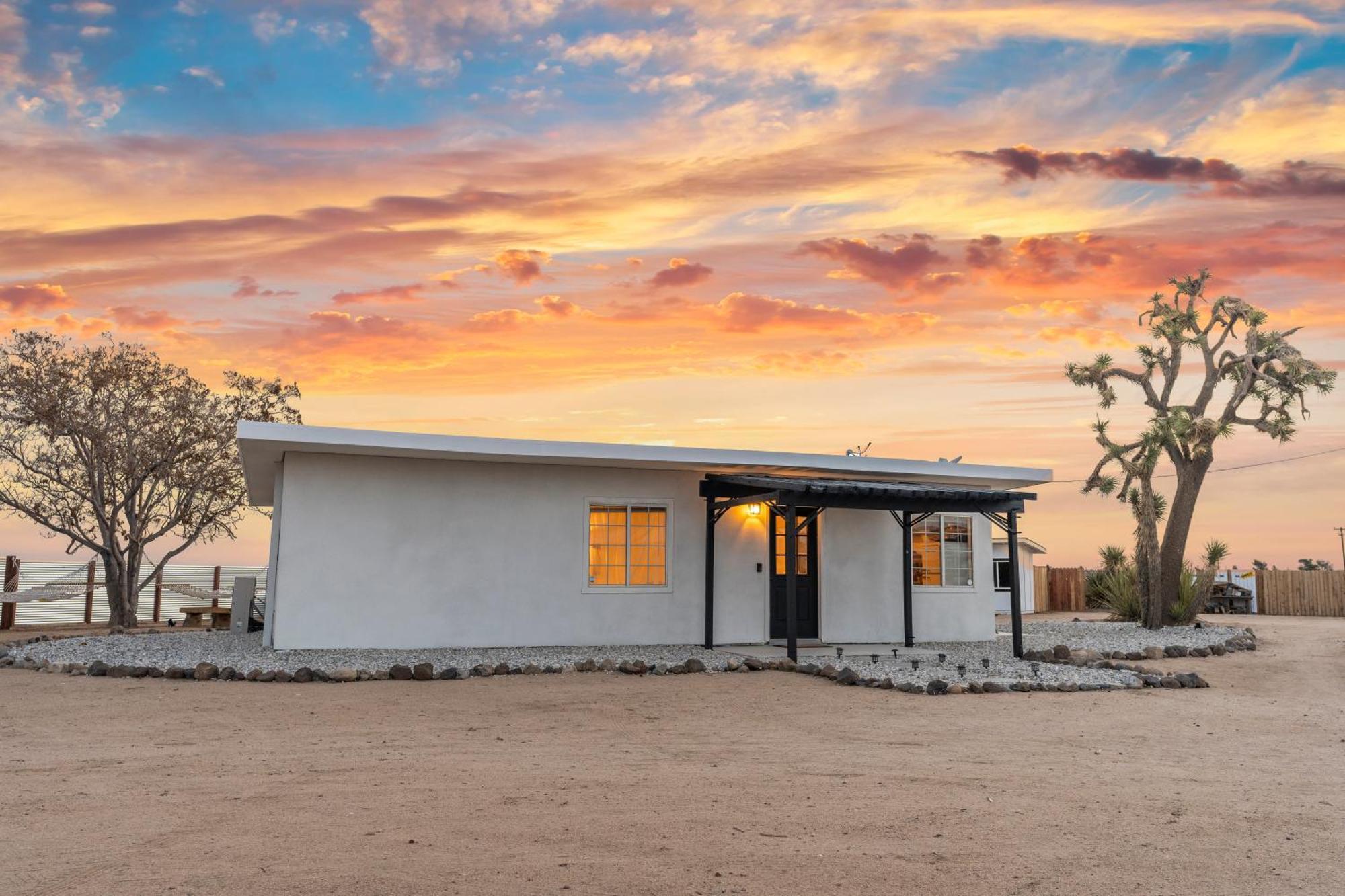 Private Jt Cabin - Ev L2 Station, Hammocks, Fire Pit, Bbq, Bocce Ball, Cornhole Yucca Valley Esterno foto