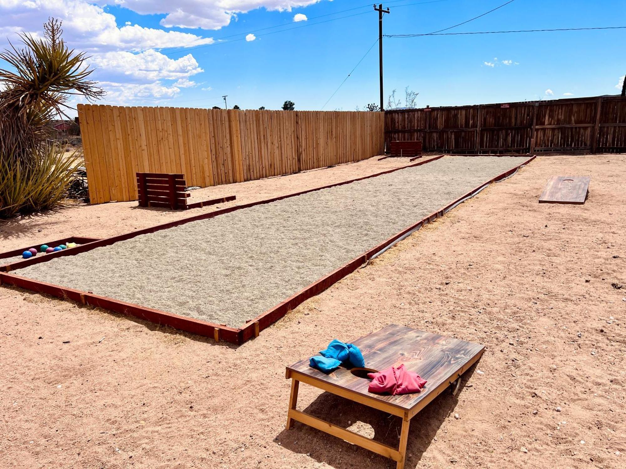Private Jt Cabin - Ev L2 Station, Hammocks, Fire Pit, Bbq, Bocce Ball, Cornhole Yucca Valley Esterno foto